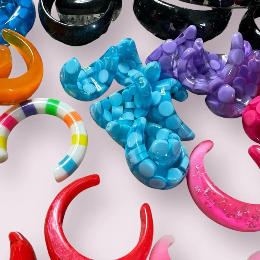 Large 80 Piece Plus Hardware Plastic Colorful Earring Making Kit